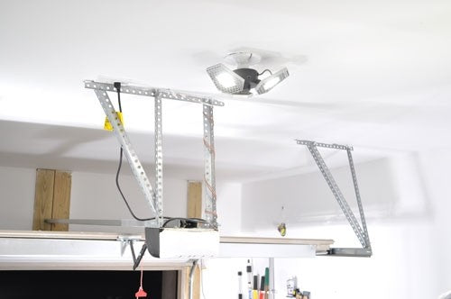 Striker Trilight Motion - Activated Garage/work Light